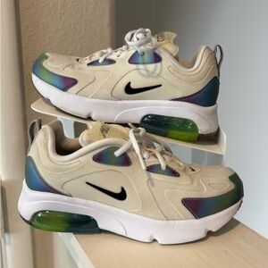 NIKE AIR MAX 200 20 (GS) CT9632-100 Summit White/Black Size 4.5Y Kids Youth